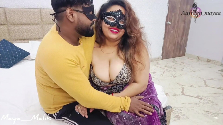 Maya-malik: Awek montel Yang Mengejutkan Saya Dengan Saiz Rumah