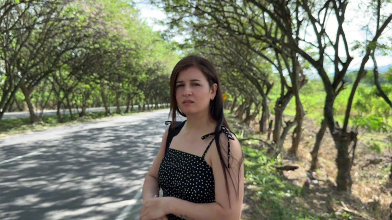 Sweetfantasy131: Latina Tidak Setia Kepada Pemandu Lori suaminya Kerana Meninggalkan Bermain-main...