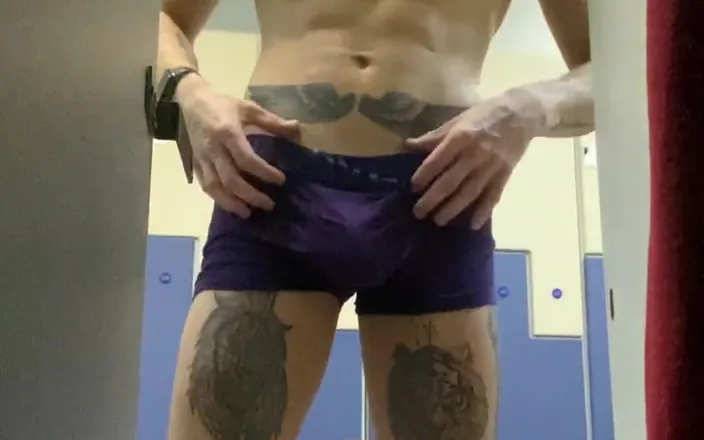 Falcon Al: After a very intense workout, I undressed in the locker...