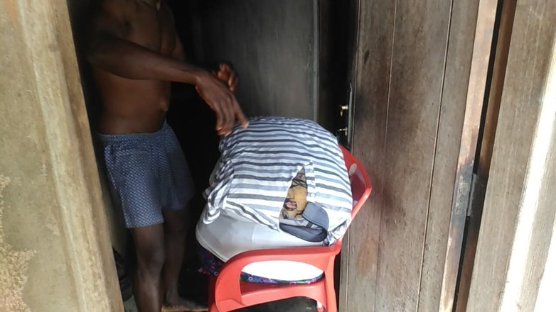 Moviesporn1: 내 여친이 집에 오기를 기다리고 있어