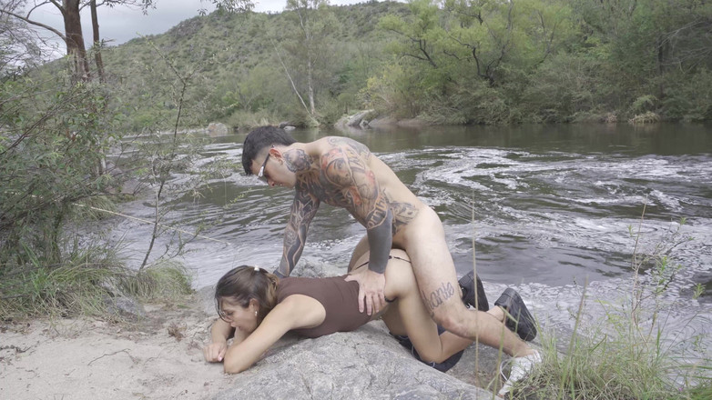 Sweet American: 户外合集。有钱在公共场合做爱