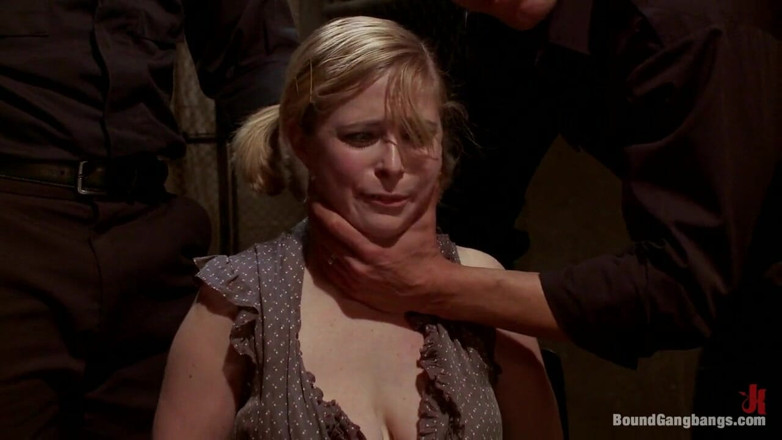 Bound Gang Bangs by Kink: Armes kleines amerikanisches mädchen im ersten gangbang und doppelpenetration für...