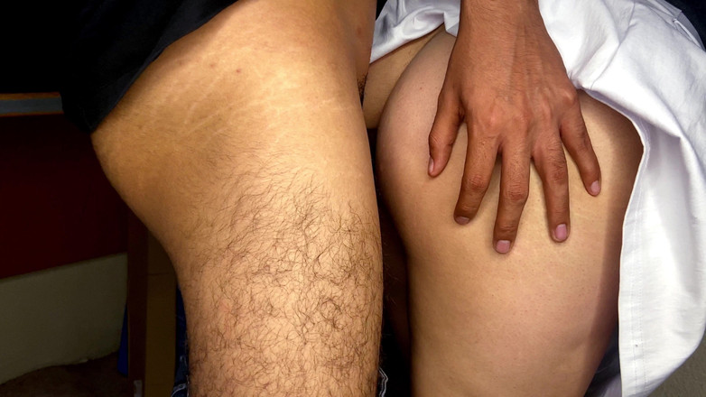 Anthony_Arisleth: Anale duro per una studentessa con una gonna addosso e...
