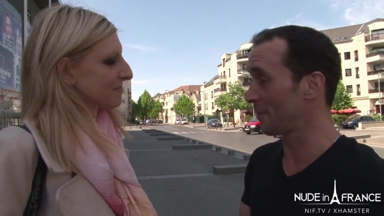 Nude in France: Приголомшлива французька блондинка смокче на відкритому повітрі, перш ніж її хлопець отримує содомізм і камшот на обличчя