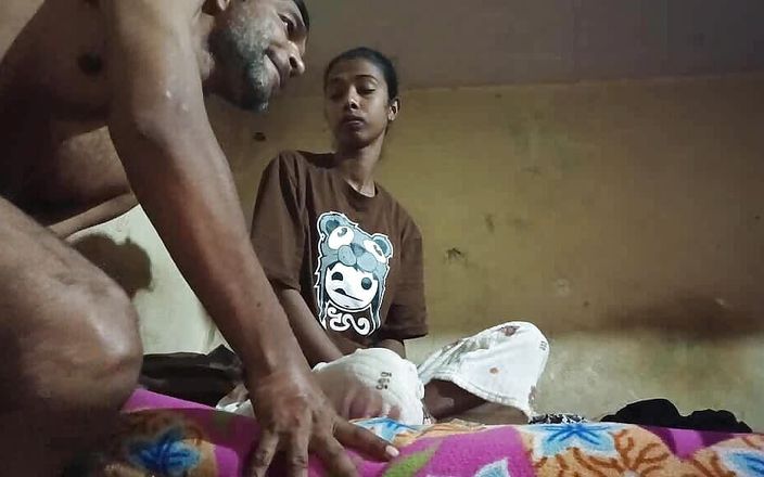 Truefuker: पति बड़े लंड द्वारा सेक्सी Rosey की चुदाई