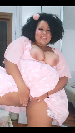 Cutiepiie Chubby: Ubrany śliczne, ale wciąż niegrzeczny Heheh