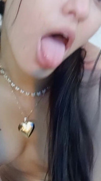 Perfect Body and Natural Titip Sexy Show