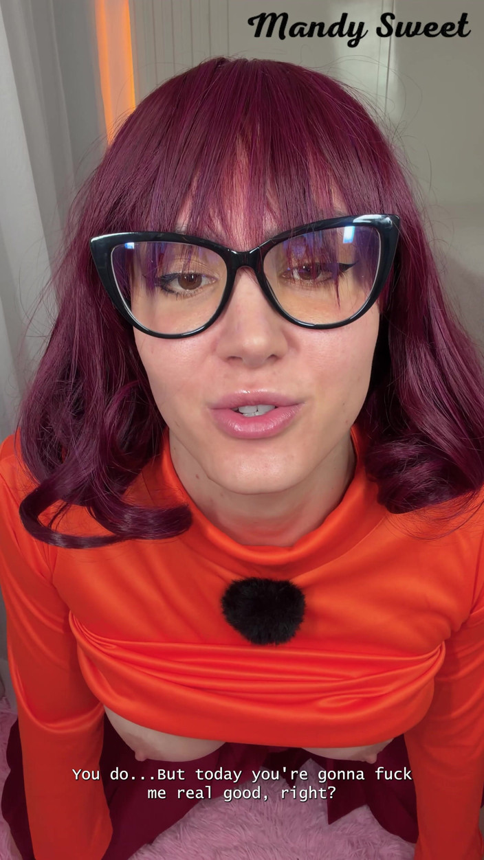 Mandy Sweet studio: Velma Squirting! Sausage Where Are My Glasses? Oops! I Think...