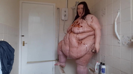 SSBBWLadyBrads: Ssbbw body covered in chocolate sauce in shower