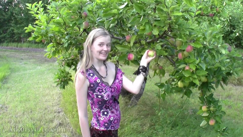 FinAdult Videos: Pokok juliet dan epal