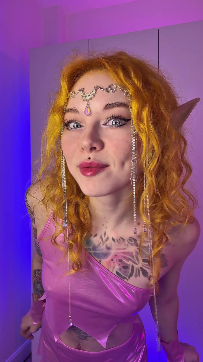 Karneli Bandi: Double Penetration &amp; Squrting Orgasm