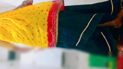 Rakul008: Hintli öğretmen Niked Bath. Viral video ateşli köylü öğretmen banyoda