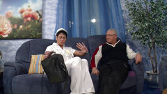 Mature Climax - 100% Mature Videos: L'infermiera matura sta svuotando il cazzo del vecchio prima di...