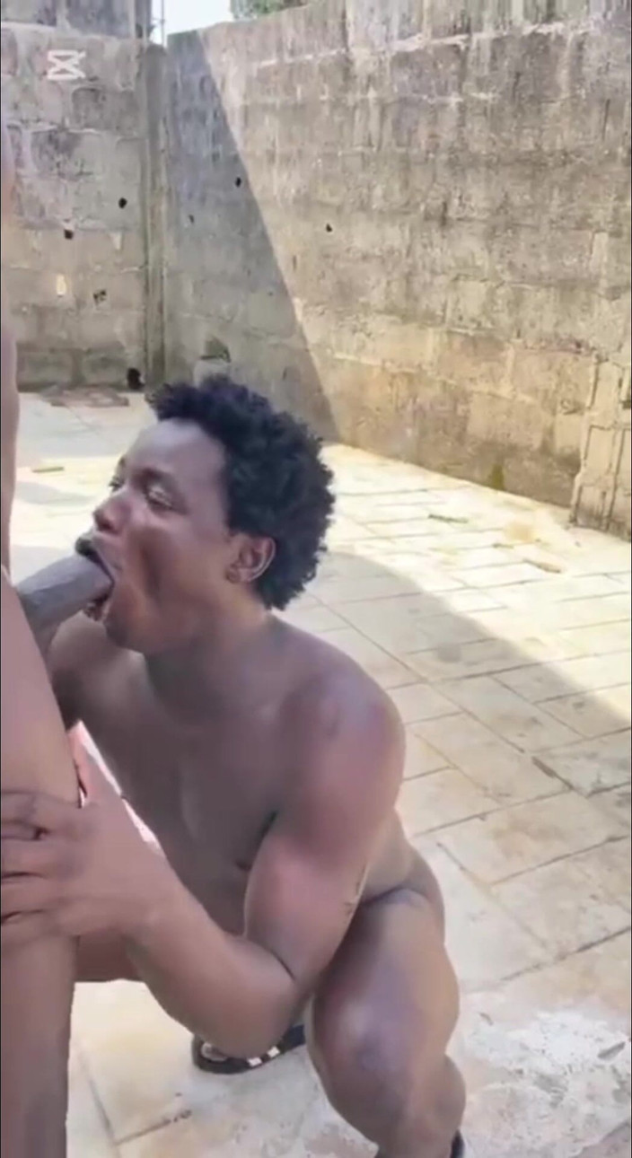 Sassypussyy: Fratello chudai alle prese con quella fottuta procace