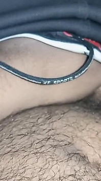 Indischer schwuler junge, outdoor-masturbation -1