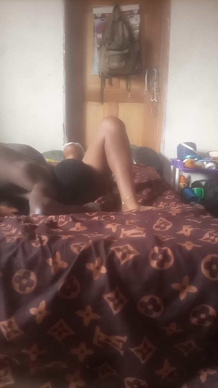 Oladi plenty tv: クリスジョーと醜い女の子がセックスする