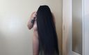 TLC 1992: Cepillarse el cabello desnudo