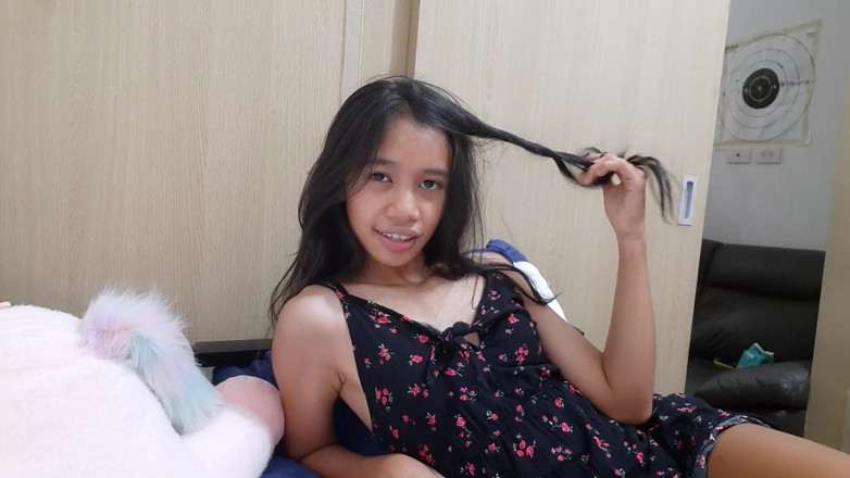creamberryfairy: Im All You Got Loser