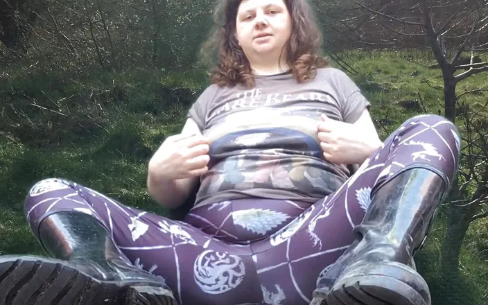 Ari Kajira: Tease sexy bbw bitch fetish 2
