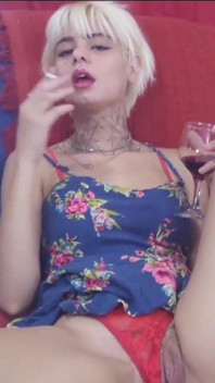 Đĩ đĩ đĩ khoe