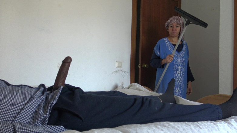 Souzan Halabi: Tato muslimská žena je v šoku!! Vytáhl jsem svého velkého černého ptáka pro...