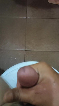 Ho bisogno che tu succhiami il cazzo!