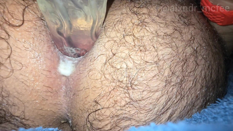 Alxndr McFee: Heiße Session Mit Transparentem Dildo