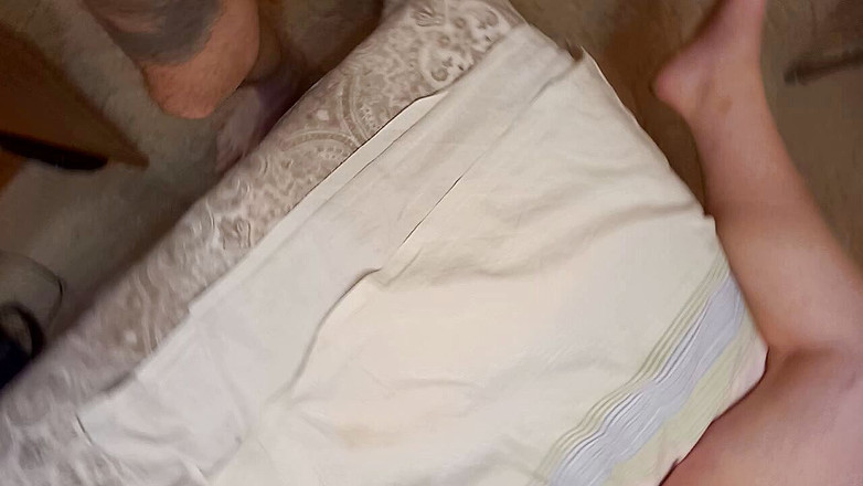 Zona901: Жирну мілфу відтрахали в м'ясисту пизду і наповнили її пизду спермою