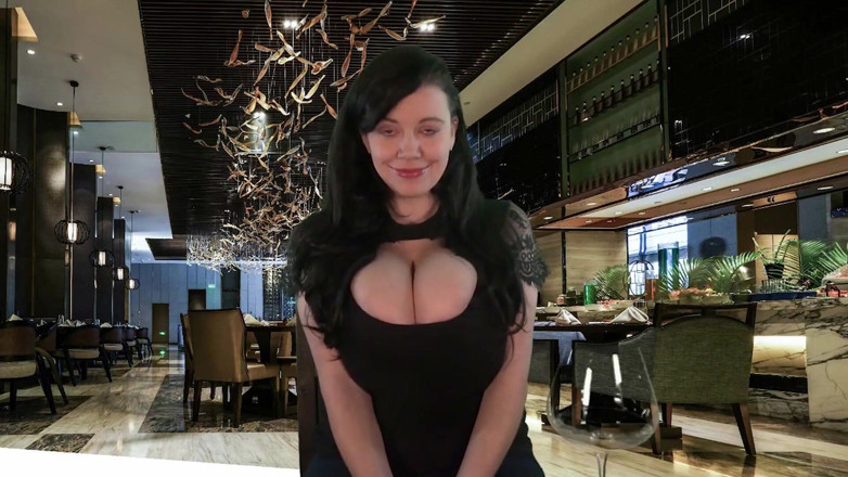 Lovely Lilith: Moje prsa jsou lepší než tvoje přítelkyně, část 3