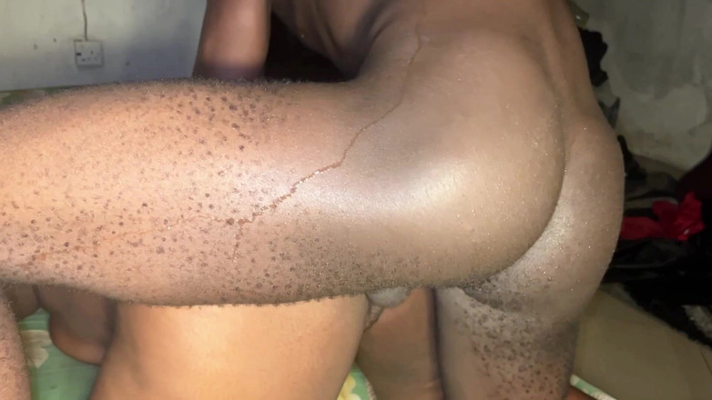 Nasty queen: Dolce posizione della pecorina