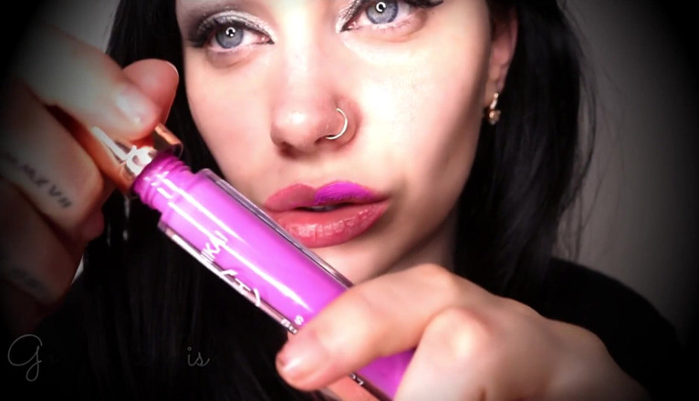 Goddess Misha Goldy: Instrucciones de paja morada! Adoración, paja y semen!