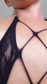 Novas axilas e peitos naturais provocam vídeo enviado hoje