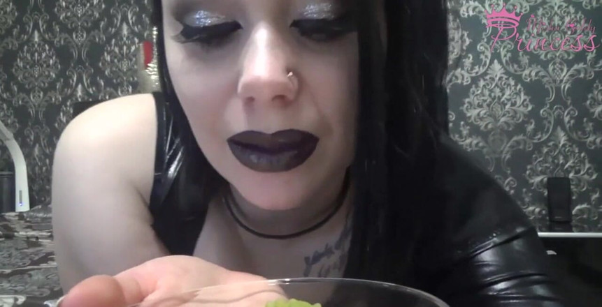 Goddess Misha Goldy: Mijn 3 slaven!