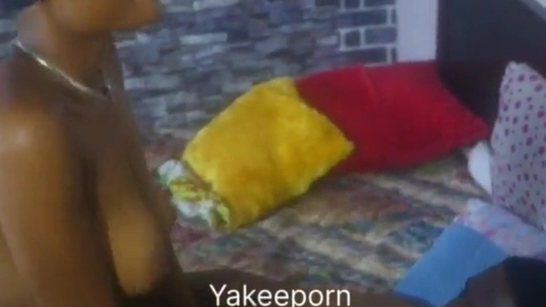 Yakeeporn: Beautiful Damsel Love the Way I Penetrate Her