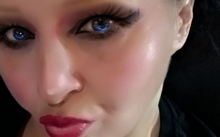 HerculesnVENUS: S tolika rolemi těsnou kundičku roztahuje