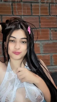 Famosa Tiktoker Muestra Sus Grandes Tetas