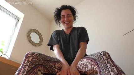 Natalie Wonder: 내 냄새 잘 익은 체육관 운동화, 양말과 발에 숨쉬기