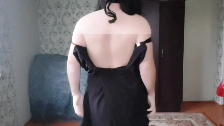 Kitty_Cross: Gagică drăguță transsexuală se confruntă cu corpul alb dansatoare sexy...