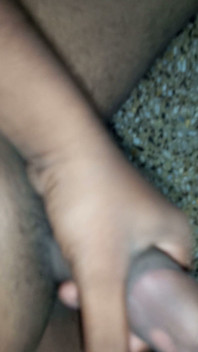 Minha esposa indiana fodendo buceta com lábios beijando