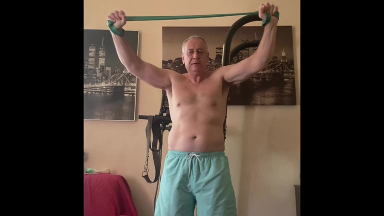 Alex Art: Sporty Man Masturbate on Video