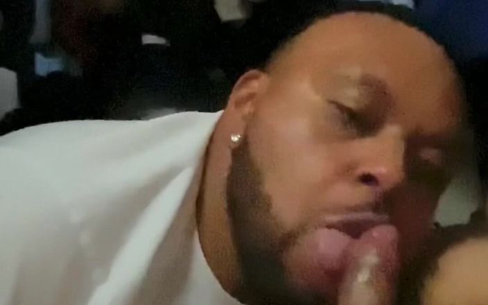 SloppyToppy: Přátelé hetero manžel mě pozvali na uctívání ho