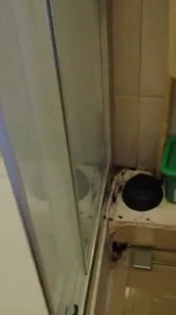 Seconda parte: Il mio after-party si è spostato in mio bagno e finito il Mio culo!