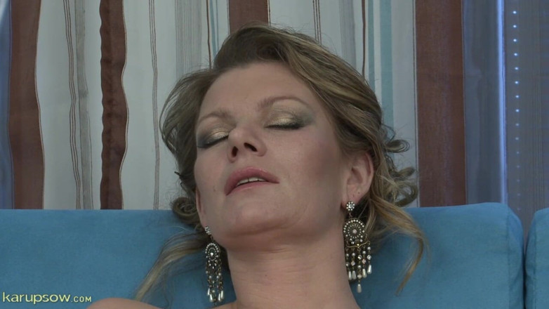 Karups Older Women: Kelli