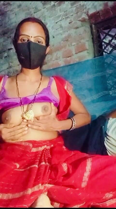 RadhaDevi: První anální video desi bhabhi