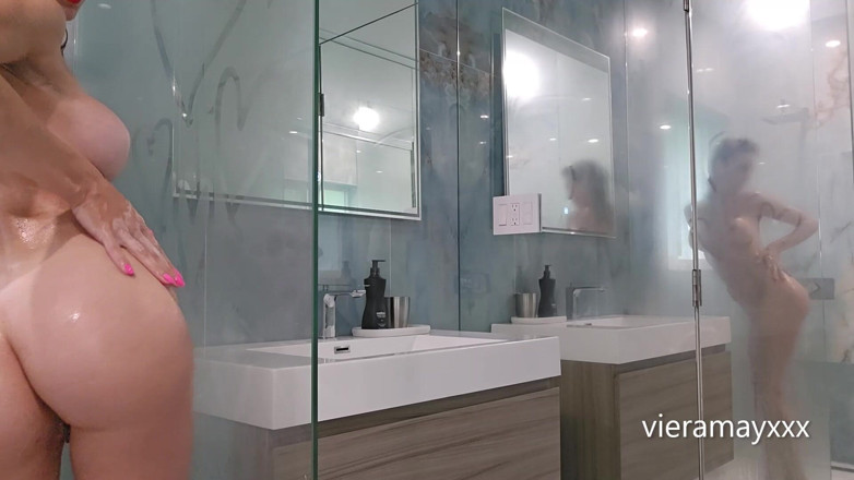 VieraMayXXX: Sexy Glass Shower- Silent JOI