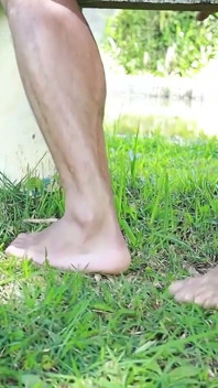 ฉันเป็นคนในพุ่มไม้และเข้ามาในตําแหน่งแรก