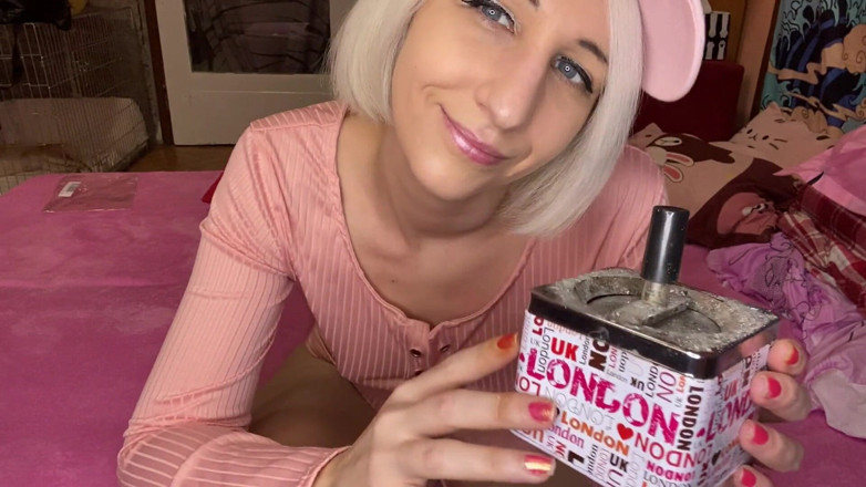 Cuteblonde666: Pink day blonde hairy girl smoking
