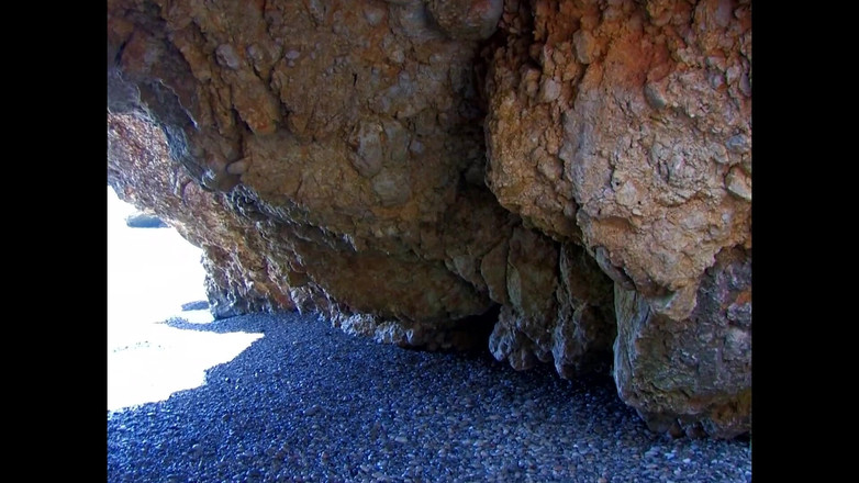 Adultwhisper: Nebyl to skvělý nápad jít na pláž sám s těmi...