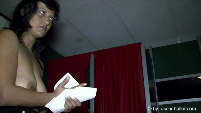 Club Express: arnahem men milf(chodne laayak mammi) julia Corne ke saath saamoohik...