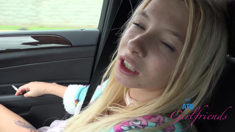 ATK Fans (Girlfriends): Vacaciones virtuales con Kenzie Reeves parte 4